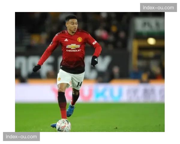 特写：伤愈复出即献绝杀，纽卡斯尔前锋伊萨克赛后激动落泪